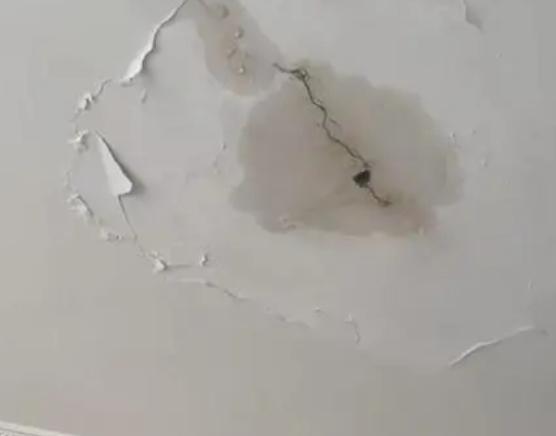西双版阳台漏水维修公司分享下屋面防水工程质量问题原因分析